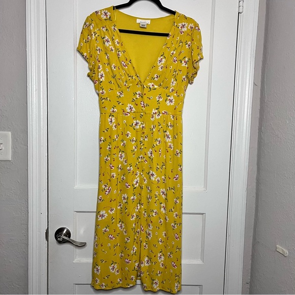 Midi Yellow Buttondown Floral Dress - Picture 1 of 6